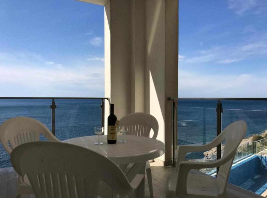 באר Paradise Beachfront View 1 מראה חיצוני תמונה