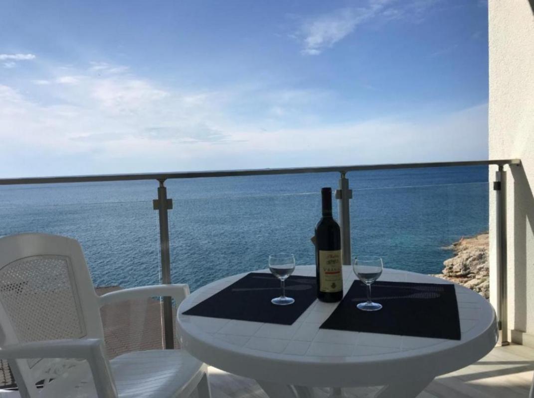 באר Paradise Beachfront View 1 מראה חיצוני תמונה