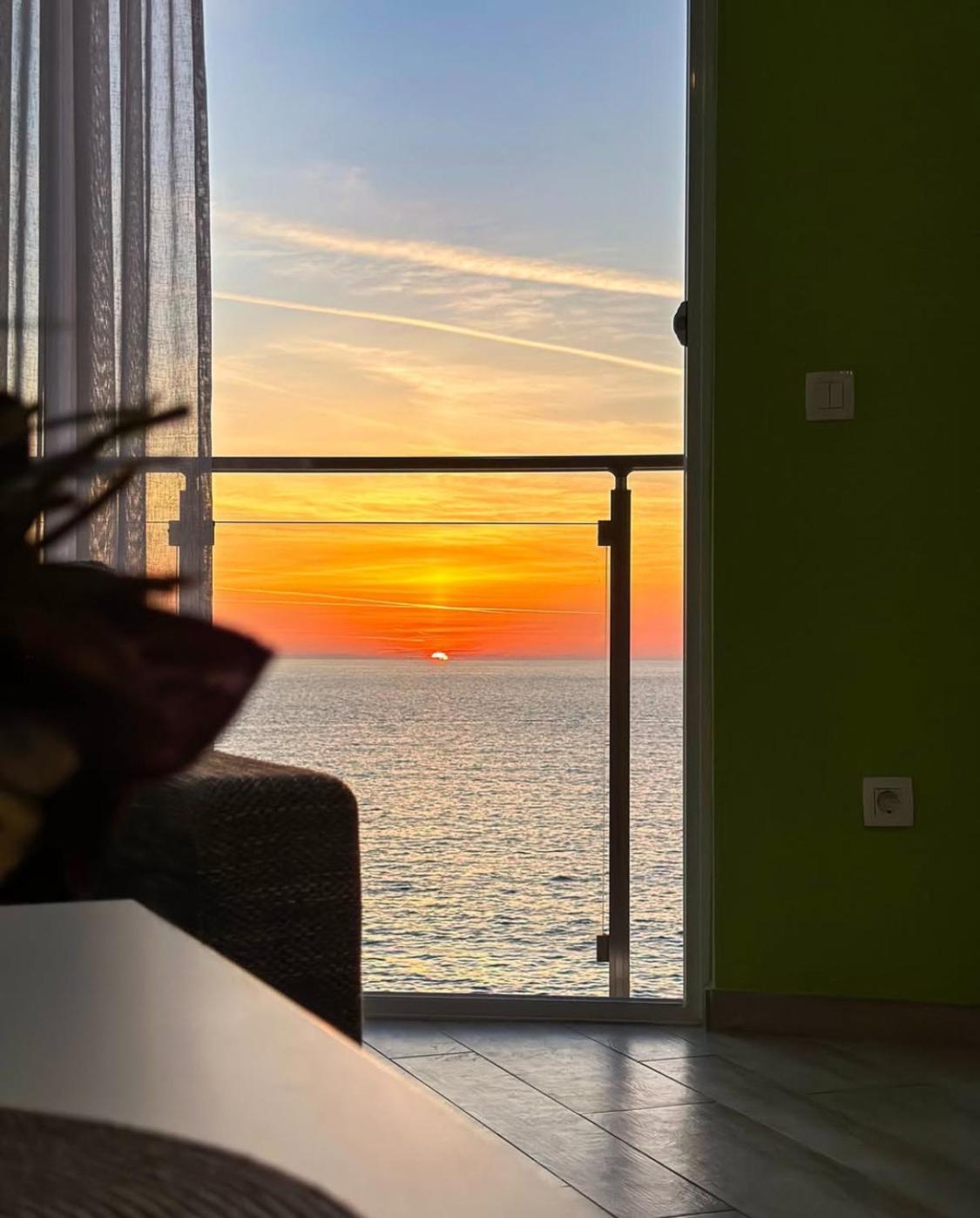 באר Paradise Beachfront View 1 מראה חיצוני תמונה
