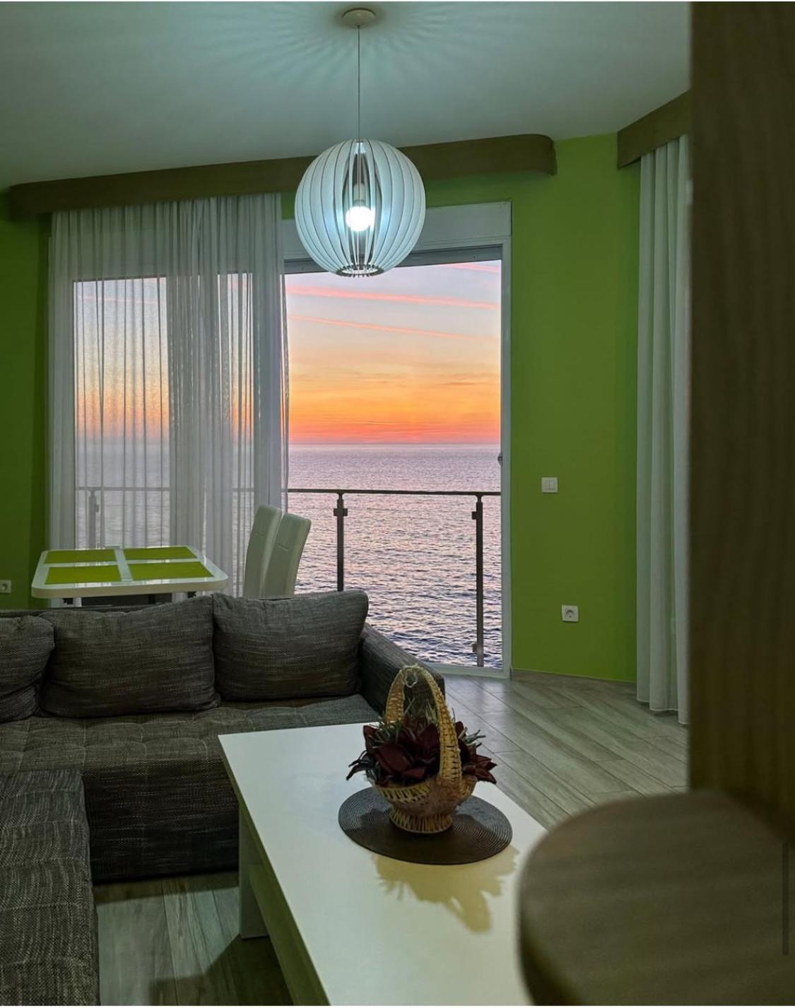 באר Paradise Beachfront View 1 מראה חיצוני תמונה